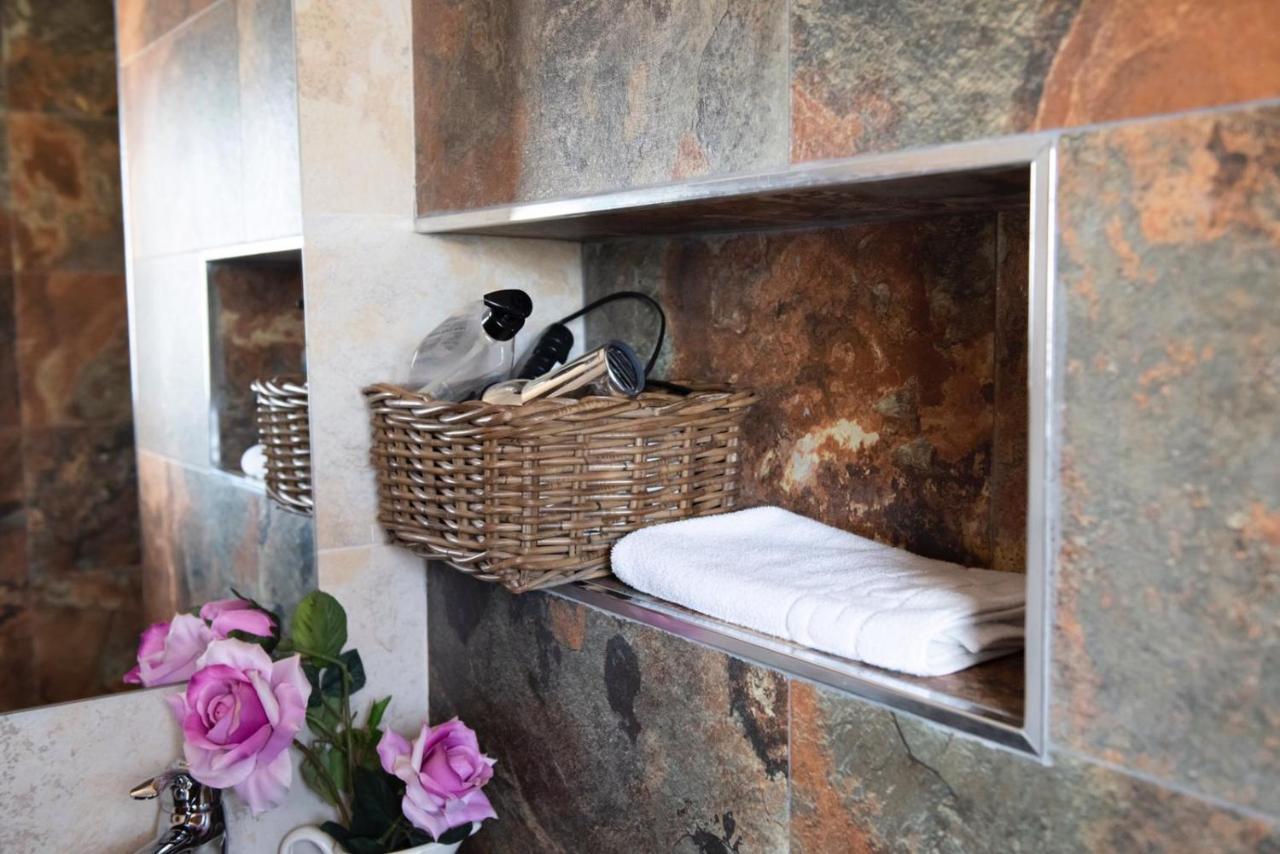 Villa La Cueva De La Abuela à Cenes De La Vega Extérieur photo