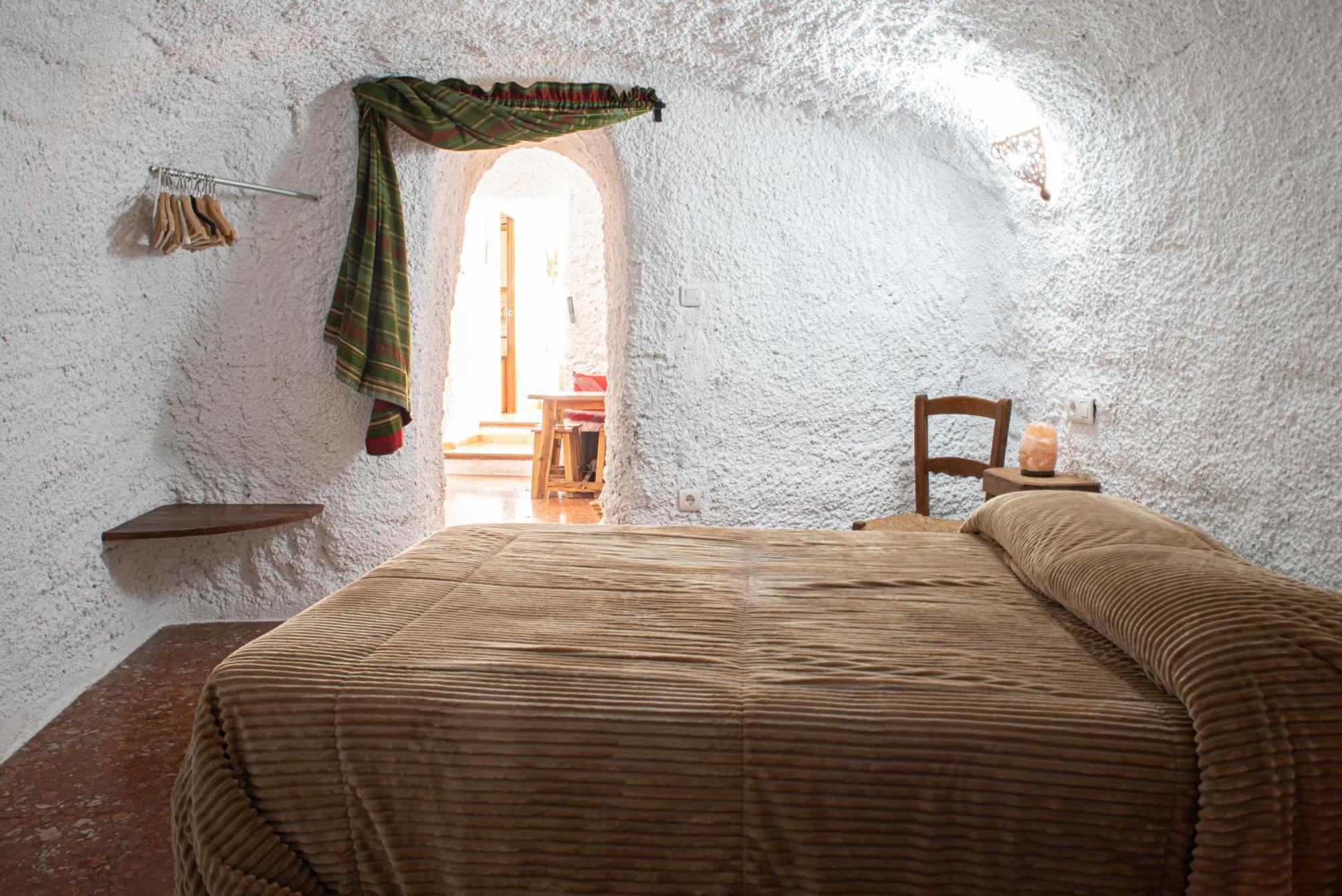 Villa La Cueva De La Abuela à Cenes De La Vega Extérieur photo